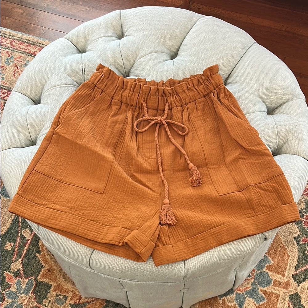 FRNCH High Waist Rust Shorts